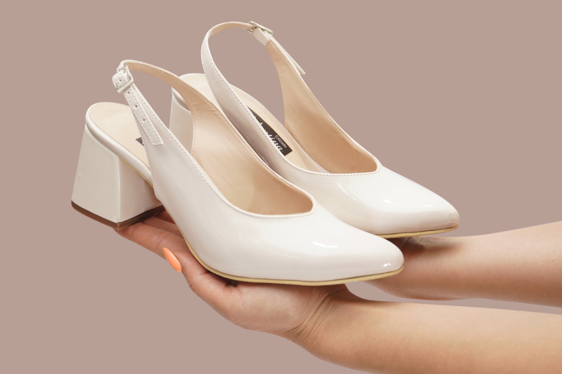 Destalonado Base Charol